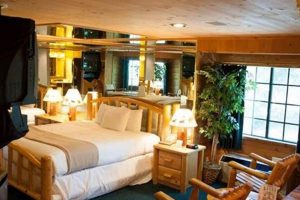 Luxury Spa Suites in South Lake Tahoe Crown American Hotels | Luxury, Comfort & Top Destinations Luxury Spa Suites in South Lake Tahoe | Crown American Hotels | Luxury, Comfort & Top Destinations