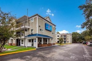 Extended Stay Hotels South Florida Crown American Hotels | Luxury, Comfort & Top Destinations Extended Stay Hotels South Florida | Crown American Hotels | Luxury, Comfort & Top Destinations