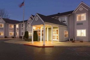 Extended Stay Albany | Crown American Hotels | Luxury, Comfort & Top Destinations
