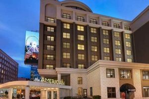 Book DoubleTree by Hilton Atlanta Downtown | Crown American Hotels | Luxury, Comfort & Top Destinations