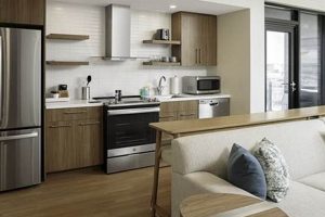 Find Weekly Hotels with Kitchens: Extended Stays | Crown American Hotels | Luxury, Comfort & Top Destinations