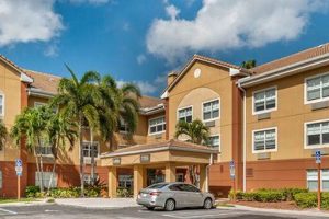 Top Extended Stay Locations in Florida: Find Your Home Away From Home | Crown American Hotels | Luxury, Comfort & Top Destinations