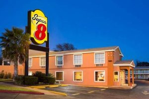 Super 8 Motels Near Me | Crown American Hotels | Luxury, Comfort & Top Destinations