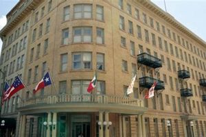 Best Historic Hotels in Texas: A Guide | Crown American Hotels | Luxury, Comfort & Top Destinations