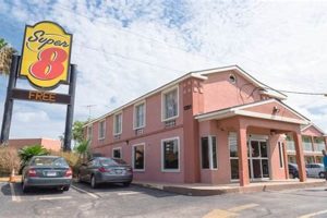 Best Budget Motels: Find Cheap Motel Deals Crown American Hotels | Luxury, Comfort & Top Destinations Best Budget Motels: Find Cheap Motel Deals | Crown American Hotels | Luxury, Comfort & Top Destinations