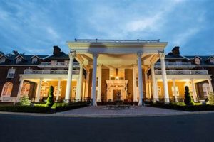 Luxury Historic Hotels in Virginia: A Guide Crown American Hotels | Luxury, Comfort & Top Destinations Luxury Historic Hotels in Virginia: A Guide | Crown American Hotels | Luxury, Comfort & Top Destinations