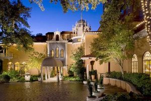 Luxury Mansion Hotels: America's Finest Crown American Hotels | Luxury, Comfort & Top Destinations Luxury Mansion Hotels: America's Finest | Crown American Hotels | Luxury, Comfort & Top Destinations