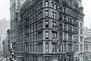 1920s Hotels: Glamour & Innovation in America Crown American Hotels | Luxury, Comfort & Top Destinations 1920s Hotels: Glamour & Innovation in America | Crown American Hotels | Luxury, Comfort & Top Destinations