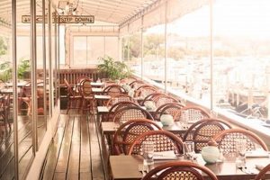 Sag Harbor Dining Crown American Hotels | Luxury, Comfort & Top Destinations Sag Harbor Dining | Crown American Hotels | Luxury, Comfort & Top Destinations