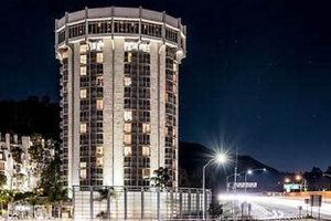 Luxury Hotel Angeleno: Los Angeles Landmark | Crown American Hotels | Luxury, Comfort & Top Destinations