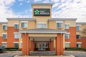 Best Extended Stay America Chicago IL Deals | Crown American Hotels | Luxury, Comfort & Top Destinations