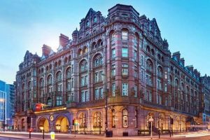 Oldest Hotels Crown American Hotels | Luxury, Comfort & Top Destinations Oldest Hotels | Crown American Hotels | Luxury, Comfort & Top Destinations
