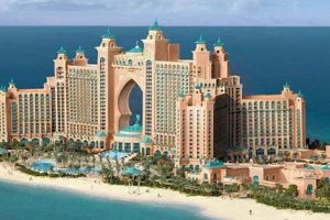 Top Famous Hotels in America: A Guide Crown American Hotels | Luxury, Comfort & Top Destinations Top Famous Hotels in America: A Guide | Crown American Hotels | Luxury, Comfort & Top Destinations