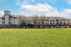 Best Extended Stay Hotels Sacramento West | Crown American Hotels | Luxury, Comfort & Top Destinations