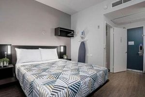 Cheap Motels Near Me for a Few Hours | Hourly Rates Crown American Hotels | Luxury, Comfort & Top Destinations Cheap Motels Near Me for a Few Hours | Hourly Rates | Crown American Hotels | Luxury, Comfort & Top Destinations