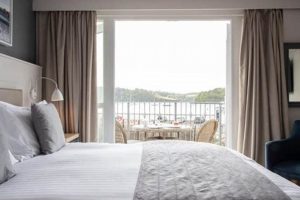 Best Hotels Home in America: Cozy Stays | Crown American Hotels | Luxury, Comfort & Top Destinations