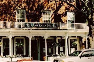 Best American Hotel & Restaurant in Sag Harbor, NY | Crown American Hotels | Luxury, Comfort & Top Destinations
