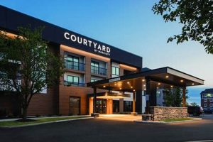 Best Hotels Near Me with Courtyards - Find Yours! | Crown American Hotels | Luxury, Comfort & Top Destinations