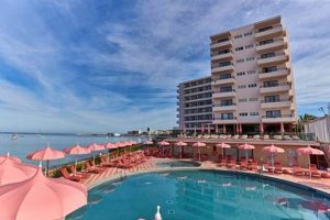 Best Hotels in Hotel Resorts in America | Crown American Hotels | Luxury, Comfort & Top Destinations