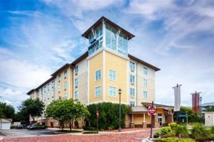 Book Hotel Indigo Jacksonville Deerwood Park Now! | Crown American Hotels | Luxury, Comfort & Top Destinations
