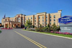 Top Family Hotels Near Six Flags America | Crown American Hotels | Luxury, Comfort & Top Destinations