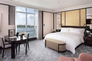 Best Hotels in Room Amenities & Services in America Crown American Hotels | Luxury, Comfort & Top Destinations Best Hotels in Room Amenities & Services in America | Crown American Hotels | Luxury, Comfort & Top Destinations