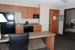 Best Extended Stay Hotels with Kitchenette Suites | Crown American Hotels | Luxury, Comfort & Top Destinations