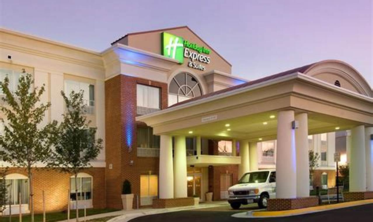 Find Short Term Hotels Near Me: Top Deals | Crown American Hotels | Luxury, Comfort & Top Destinations