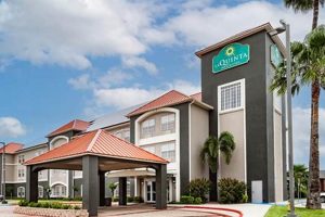 Hotels Close To Us | Crown American Hotels | Luxury, Comfort & Top Destinations