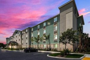 Best Extended Stay Hotels Palm Coast FL | Top Suites | Crown American Hotels | Luxury, Comfort & Top Destinations