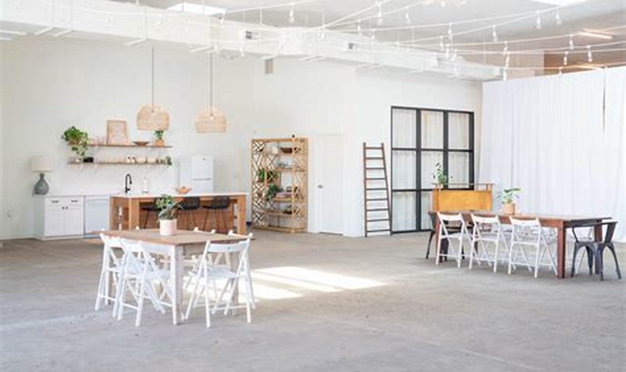 Best Hotel Rentals Near Me: Find Deals Now | Crown American Hotels | Luxury, Comfort & Top Destinations