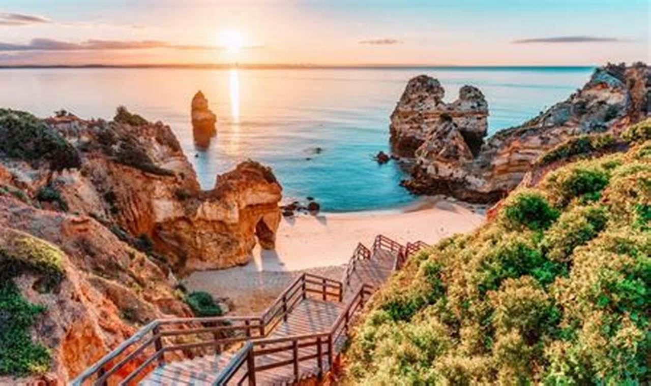 Best Cheap Month-Long Stays: Budget Guide | Crown American Hotels | Luxury, Comfort & Top Destinations