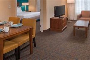 Find Cheap Extended Stay Pet-Friendly Hotels | Crown American Hotels | Luxury, Comfort & Top Destinations